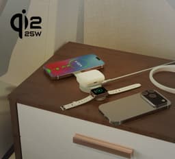 MQ31 Portable 25W 3 in 1 Qi2.2 Wireless Charger Dock for iphone 17 Pro 5